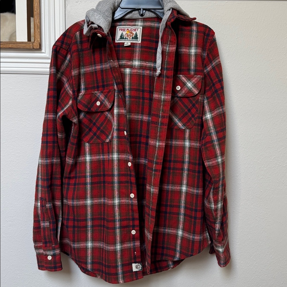 Men's Free Planet flannel hoodie with a red plaid pattern. Size S